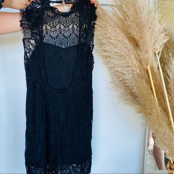 NEW FP FREE PEOPLE Black LBD Bodycon Lace Open Back High Neck Mini Slip Dress L - Picture 8 of 12